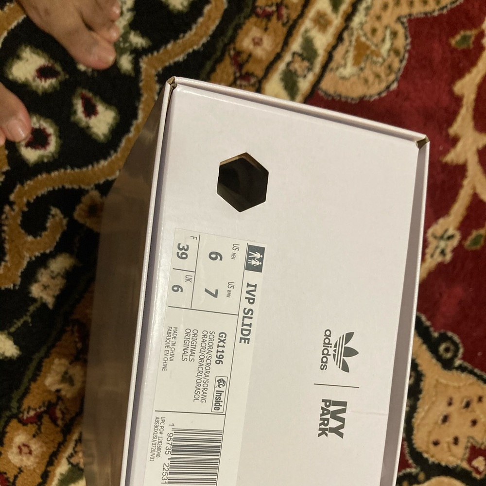 Ivy Park Flex Park Slides